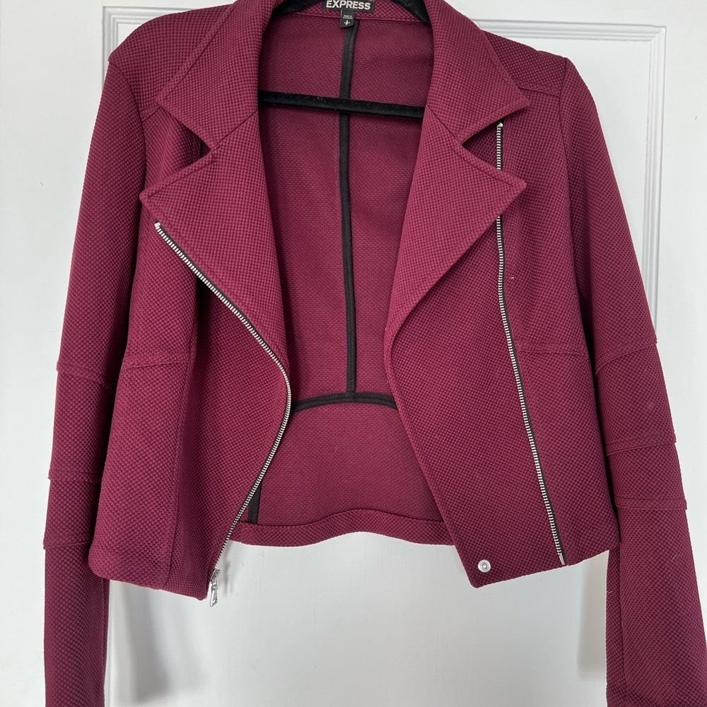 Express jacket size small